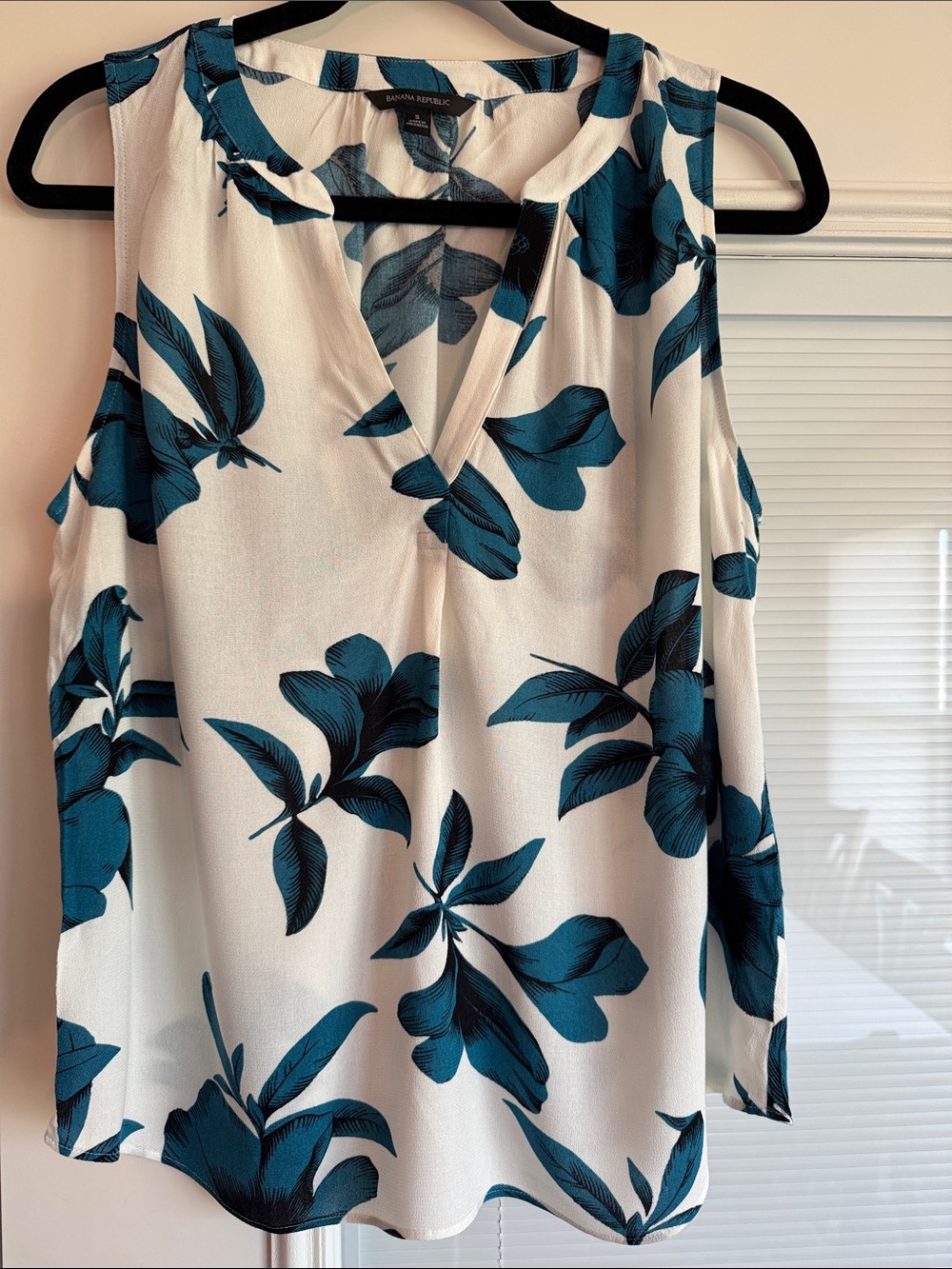 Banana Republic White Blouse Camisole with Teal Botanical Print